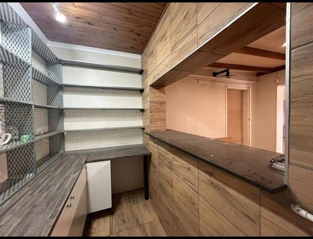 3 BEDROOM HOUSE FOR SALE IN BRACKENHURST